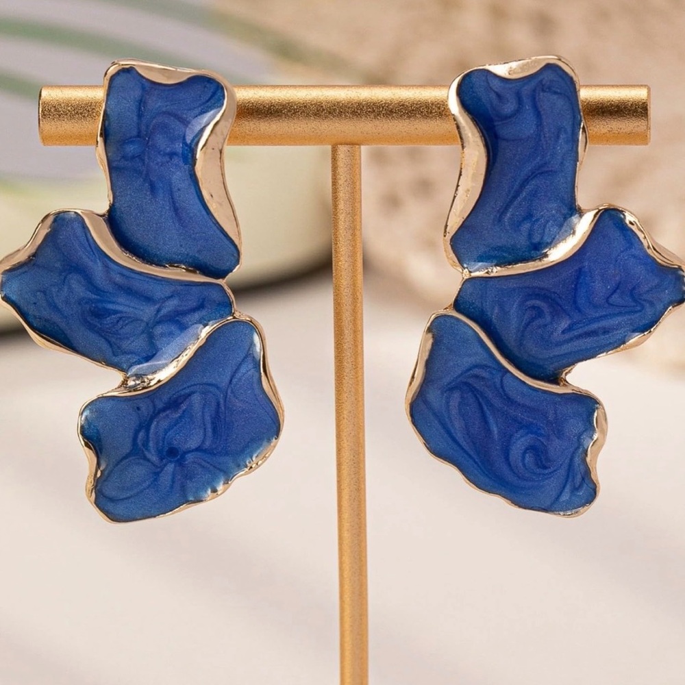 Elegant Blue‎ and Gold Women's Earrings